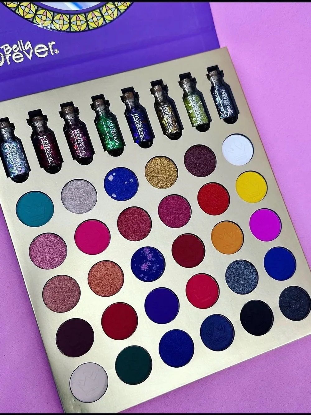 BELLA FOREVER QUEEN EYESHADOW PALETTE